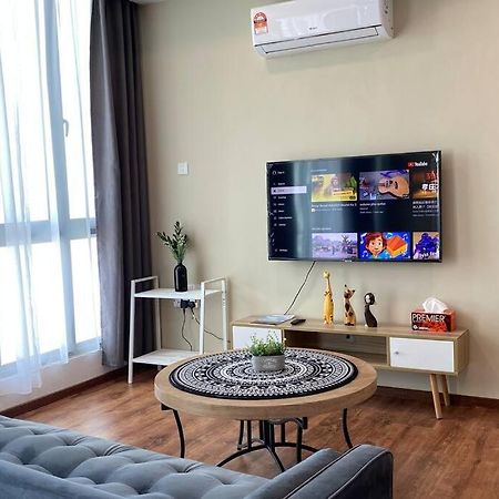 #1.3 Cozy 7Pax Large Beds 2B1R Vivacity Kuching Jazz Suites Exteriör bild
